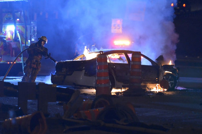 Une voiture prend feu sur l’autoroute 15