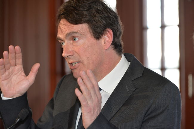 Les députés péquistes opposé à la démolition de l’aérogare de Mirabel
