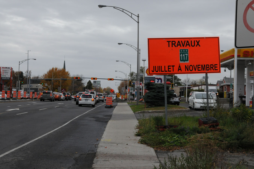 Entrave à la circulation sur la 117 à Sainte-Thérèse