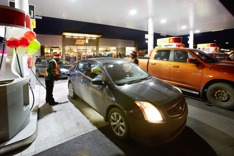 Le IGA express de Rosemère remet 2840 $ à Moisson Laurentides