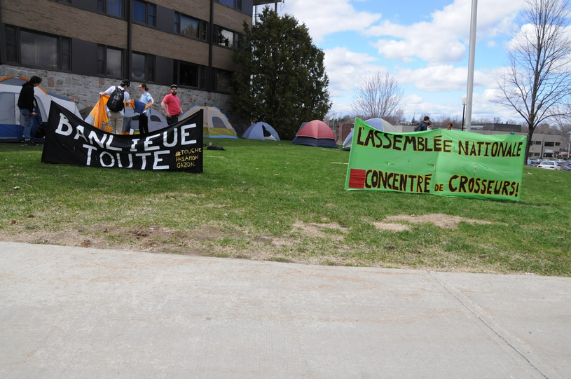 Mouvement "Occupy" lancé au collège Lionel-Groulx