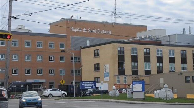 Salle d'urgence à Saint-Eustache: la durée moyenne d'un séjour atteint 20 heures 