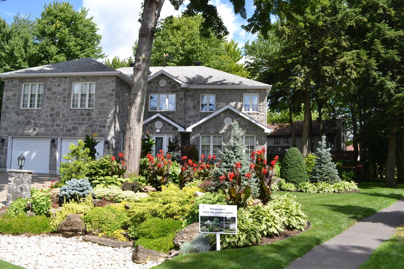 Une Visite des jardins cachés qui ravi les visiteurs et les participants