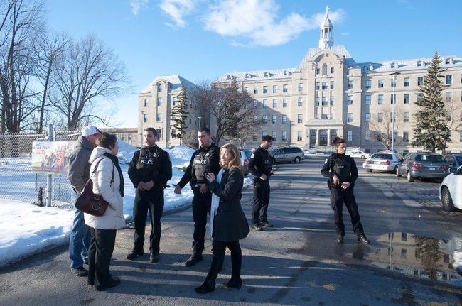 Une arme est retrouvée à l'école Mont-de-La Salle