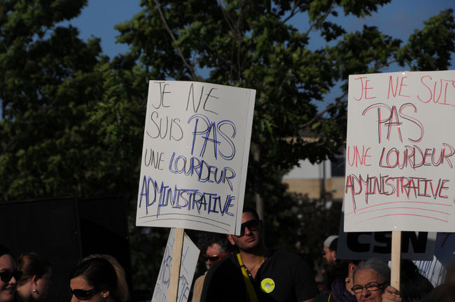 Manifestation à L'Hôtel de Ville