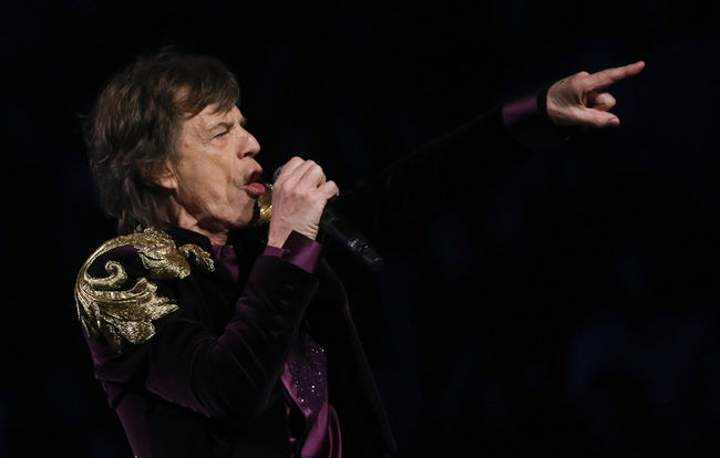 Les Petits Chanteurs de Laval sur scène avec les Rolling Stones