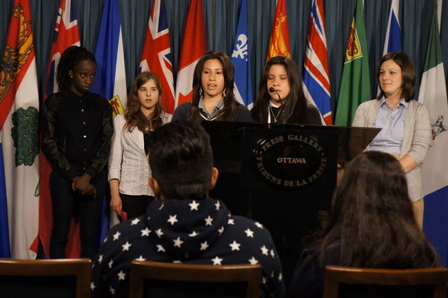 Mont-de-La Salle dépose sa pétition à Ottawa
