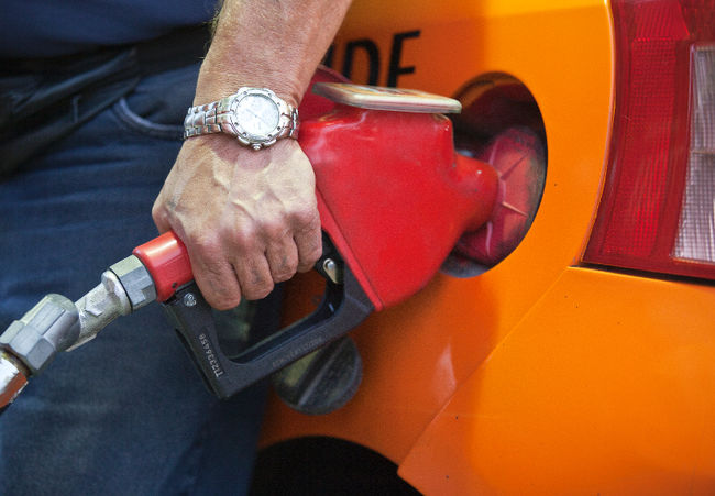 À la veille des vacances de la construction : le prix de l'essence à 1,50$ le litre