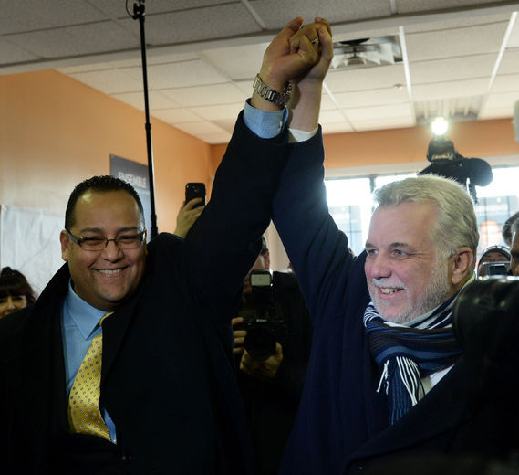 Philippe Couillard passe saluer ses militants