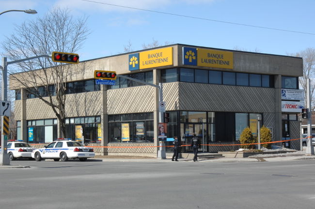 Un voleur dérobe 5 000 $ en 60 secondes