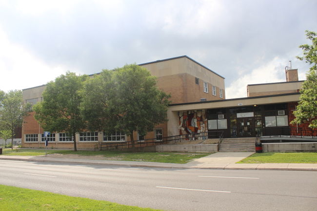 Une nouvelle école primaire dans Pont-Viau