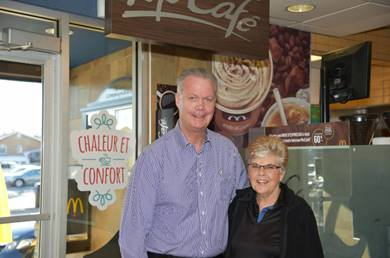McDonald’s souligne les 40 ans de loyaux services de Joyce Brown dans la région de Laval.
