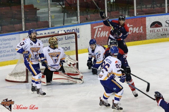 Des Prédateurs muselés par les River Kings