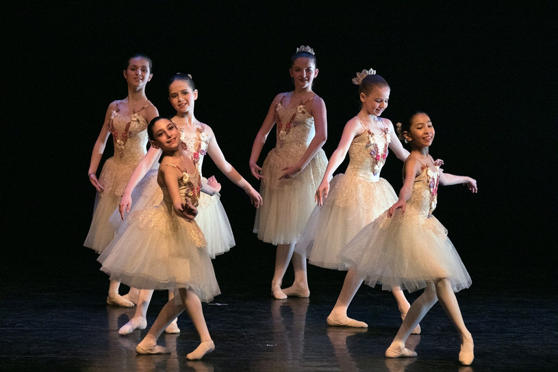 PHOTOS et VIDÉO : Bravissimo célèbre la danse à Laval