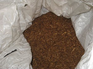 Une entreprise de Laval et son gestionnaire tremperaient dans une histoire de contrebande de tabac