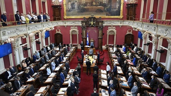 La loi sur le renforcement de la laïcité à l'école est adoptée