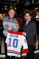 Grand succès pour le 5 à 7 de l'Oasis avec Guy Lafleur