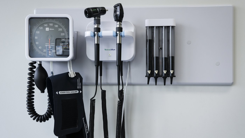 Les Canadiens sont favorables à faciliter l'exercice des médecins formés à l'étranger