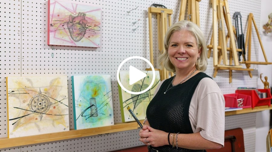 Depuis 30 ans, Julie Potvin trouve son équilibre dans la peinture