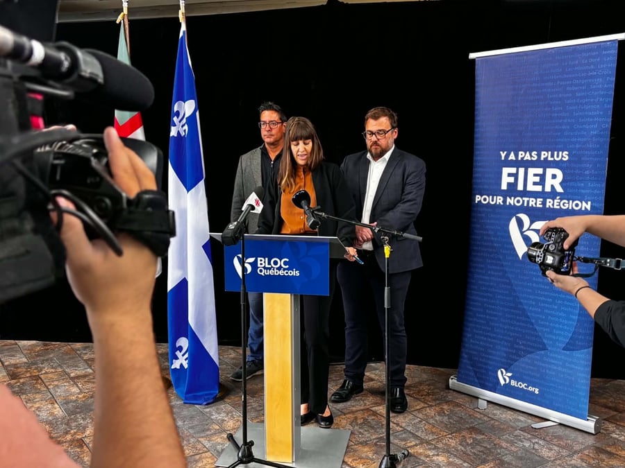Le Bloc Québécois presse Ottawa de consulter les partis d’opposition
