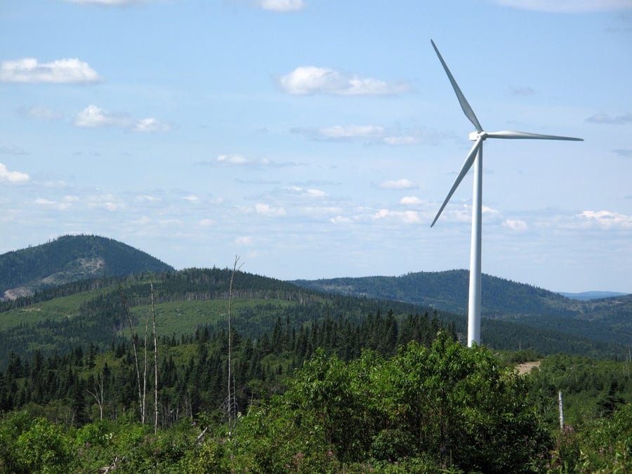 Des citoyens réclament un moratoire sur le développement éolien