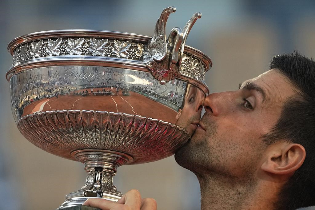 Alcaraz attire plus l'attention que Nadal et Djokovic en vue de Roland-Garros