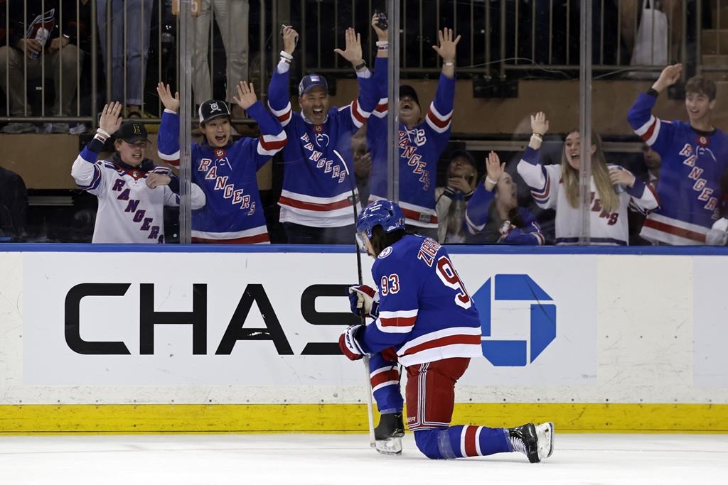 Mika Zibanejad récolte deux points et les Rangers défont les Hurricanes 3-1