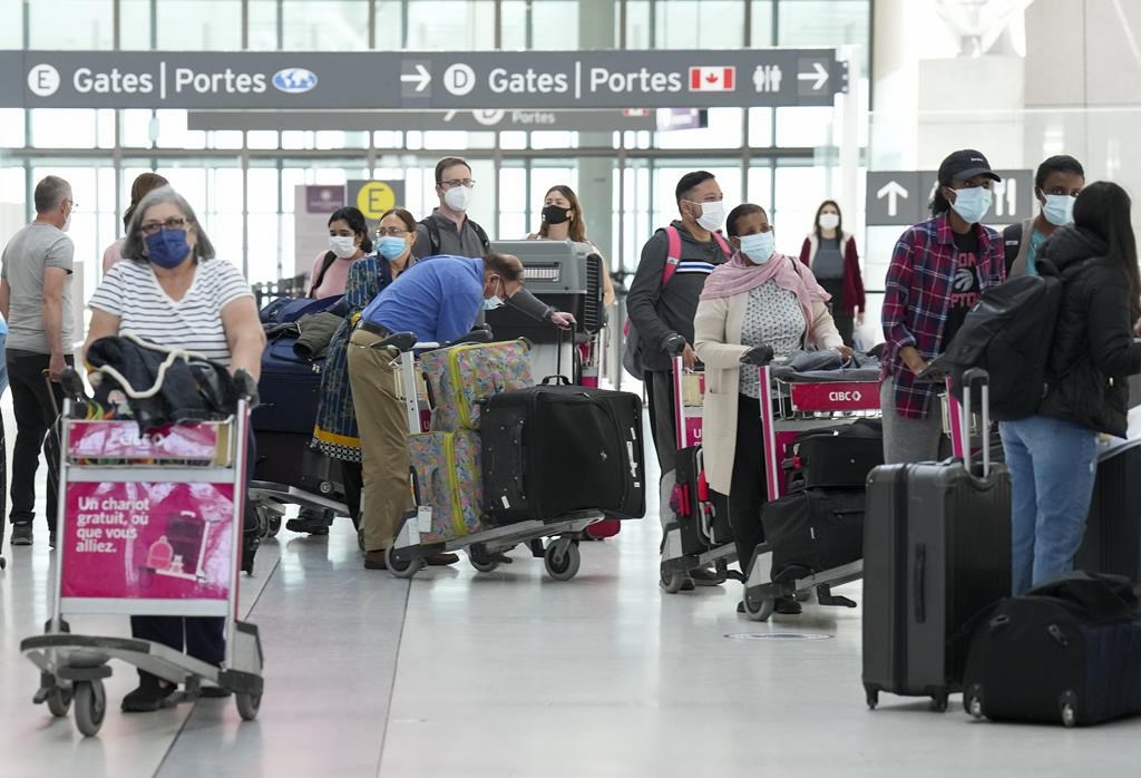 La reprise des voyages et les mesures sanitaires ne font pas bon ménage aux aéroports