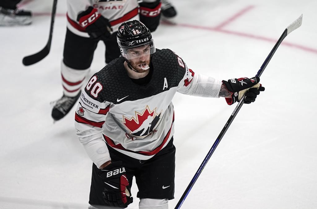 Dubois marque deux buts et le Canada domine la Slovaquie 5-1 au Mondial de hockey