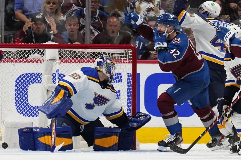 L'Avalanche cherche des réponses après que les Blues eurent créé l'égalité