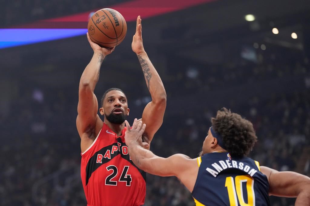 Raptors: Le centre Khem Birch est opéré à un genou à Los Angeles