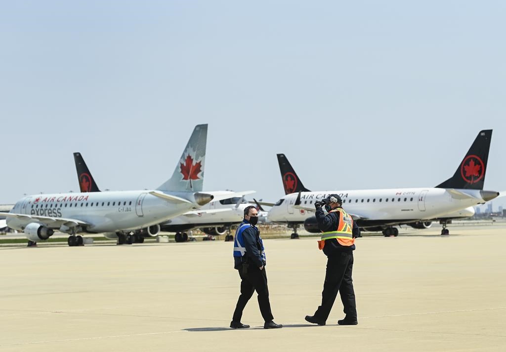 Le nombre de vols internationaux retardés sur le tarmac à Pearson a explosé