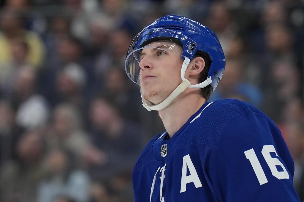 Le malheur s'acharne sur Mitch Marner, victime d'un vol de voiture à mains armées