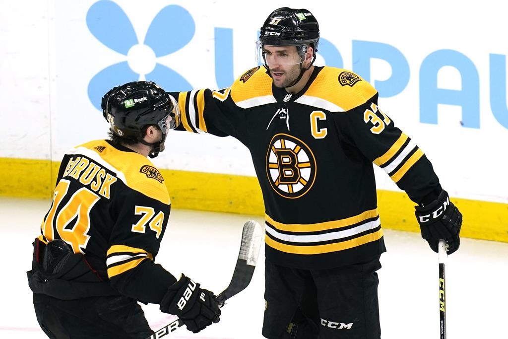 Patrice Bergeron remporte le trophée Selke pour la cinquième fois de sa carrière