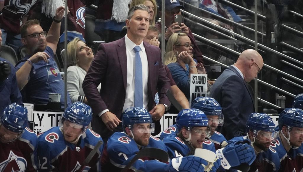 De nouveau en attente, l'Avalanche se prépare tranquillement pour la finale