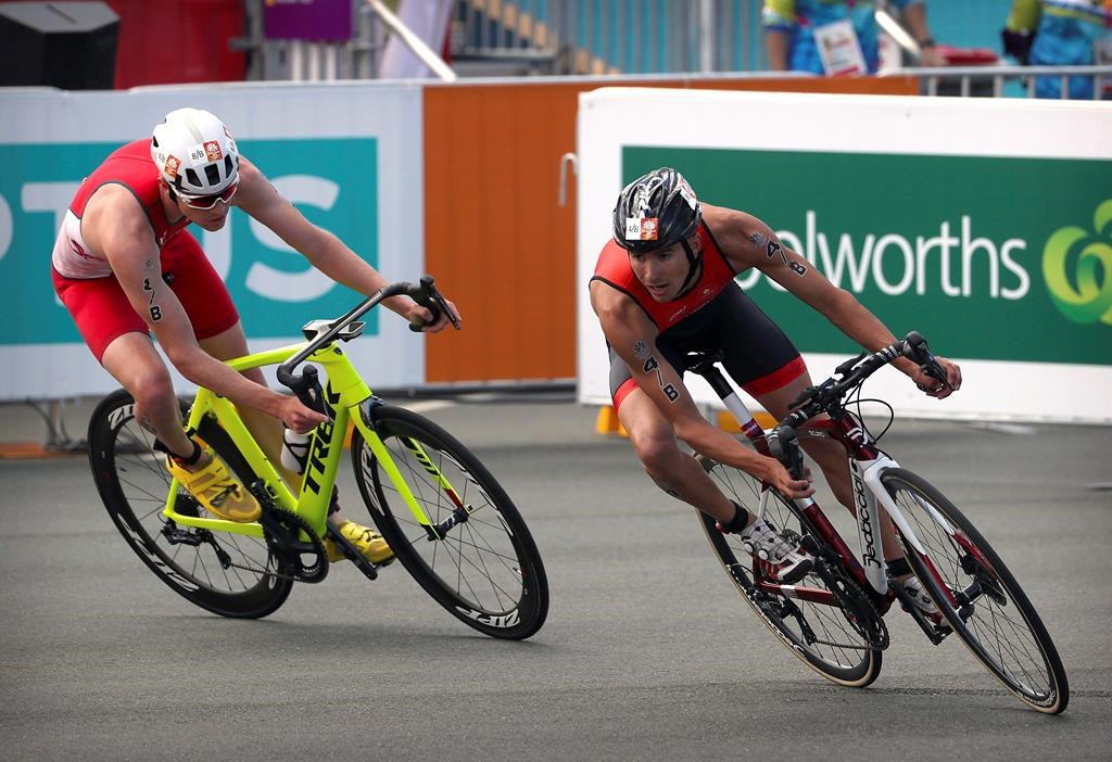 Les Canadiens gagnent en expérience au relais mixte, aux Mondiaux de triathlon