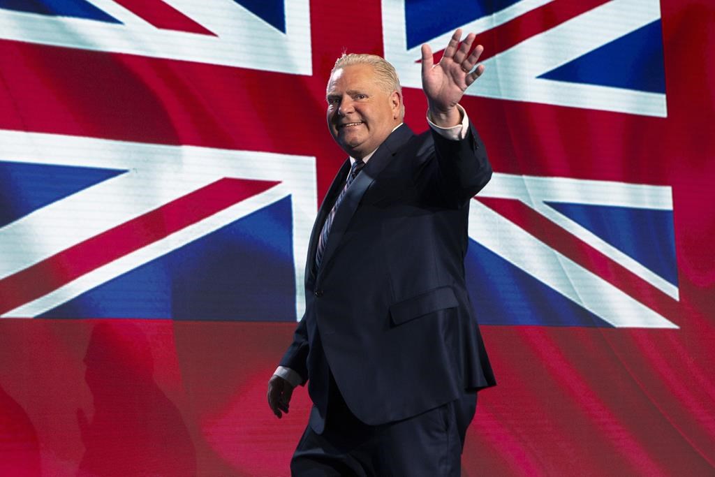 Ontario: Doug Ford présente son nouveau cabinet et sa nouvelle ministre de la Santé