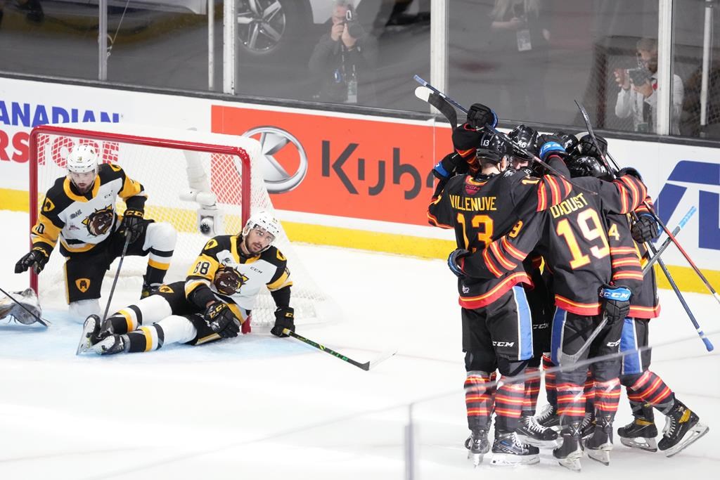 Les Sea Dogs battent les Bulldogs 5-3 en ouverture de la Coupe Memorial