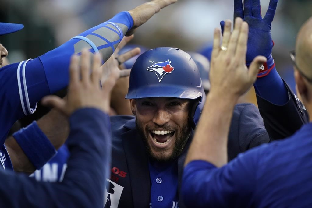 Les Blue Jays cognent trois circuits dans une victoire de 10-1 contre les Tigers