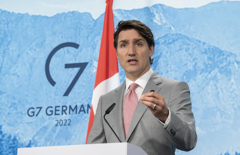 Justin Trudeau défend les dépenses militaires du Canada avant le sommet de l'OTAN