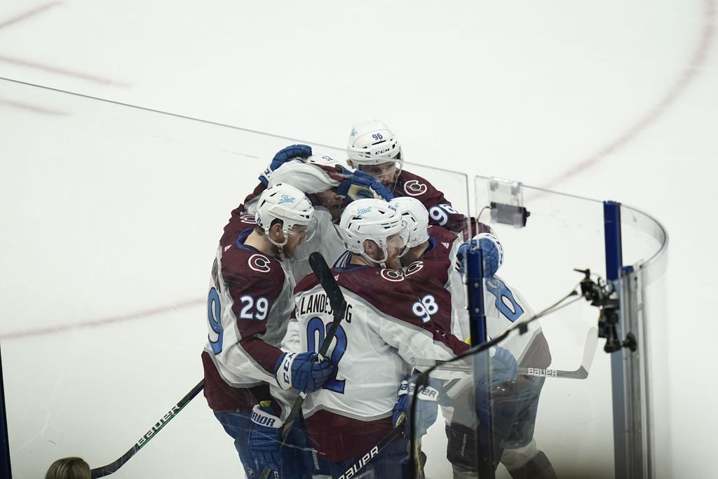 L'Avalanche défait le Lightning en six rencontres et gagne la Coupe Stanley