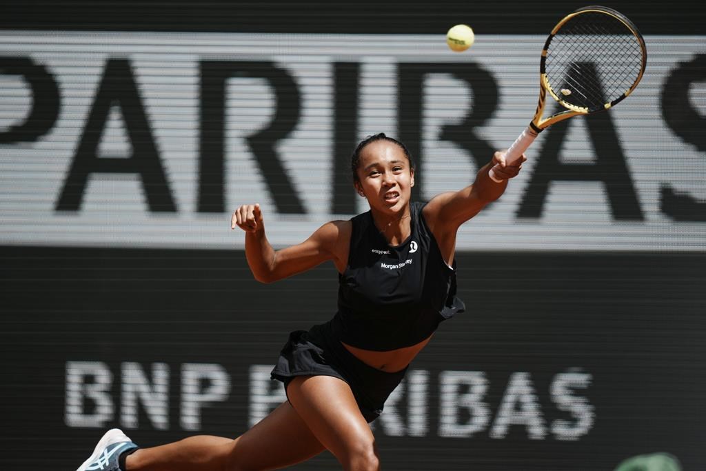 Leylah Fernandez se hisse au 15e rang mondial; statu quo pour Auger-Aliassime