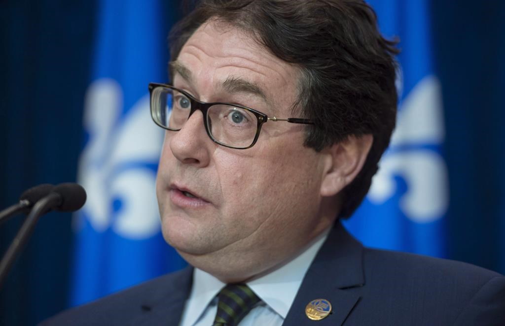 François Legault présente officiellement Bernard Drainville, candidat dans Lévis