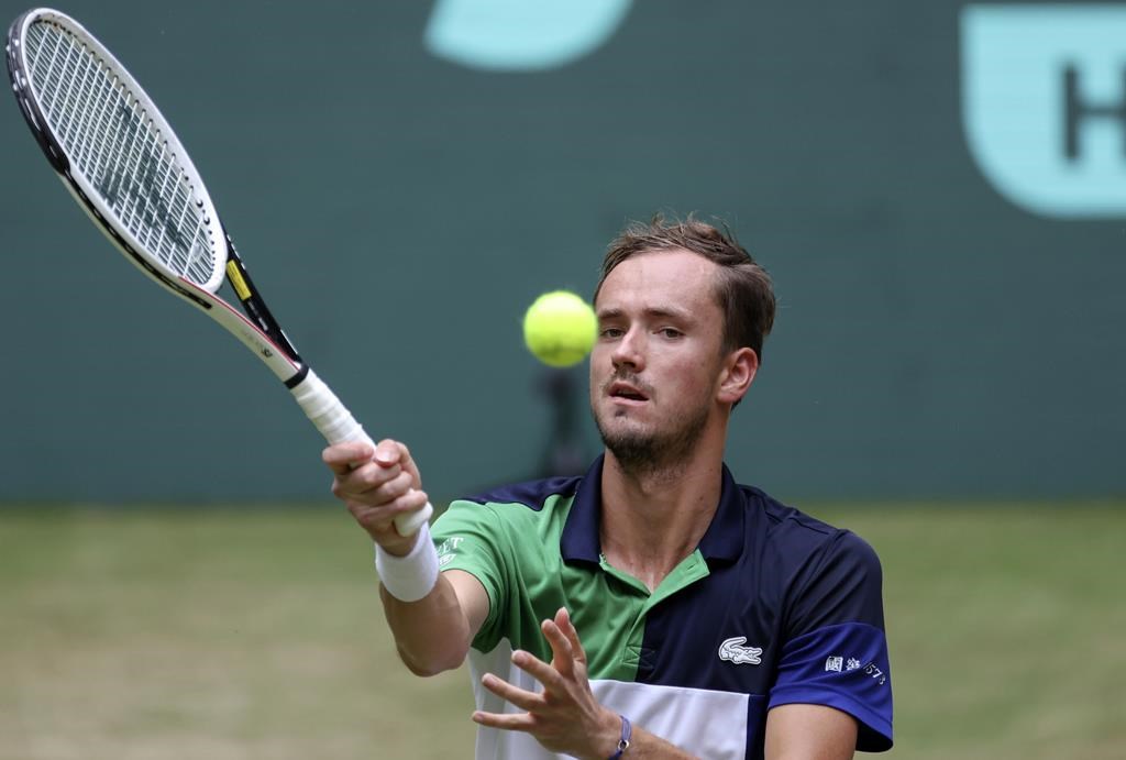 Le favori Daniil Medvedev atteint la finale au tournoi de Halle