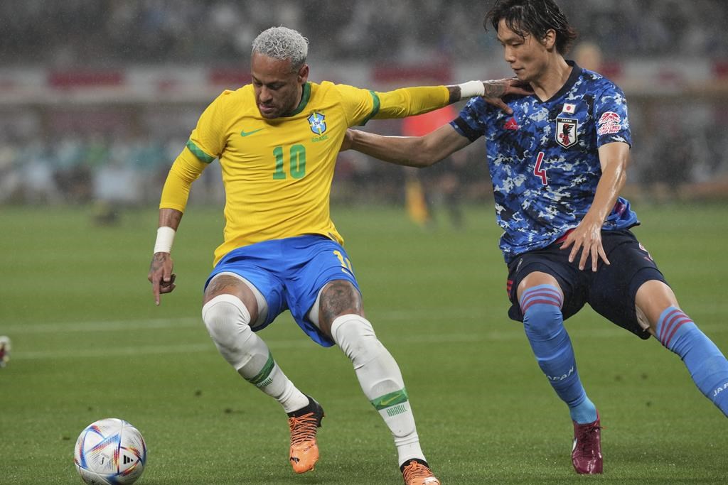Un penalty de Neymar offre une victoire de 1-0 au Brésil contre le Japon