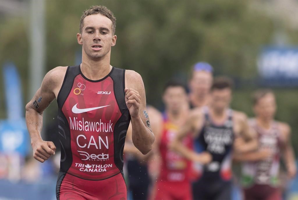 Legault a été affectée par le triathlon à Huatulco, termine 12e à Montréal