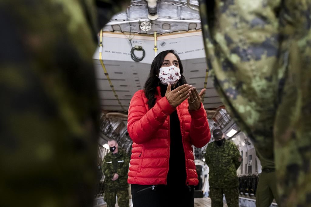 Le Canada devra ajouter 75 G $ pour atteindre la cible de l'OTAN, estime le DPB