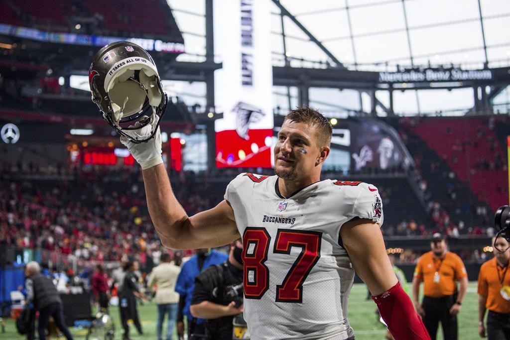 L'ailier rapproché Rob Gronkowski des Buccaneers annonce sa retraite