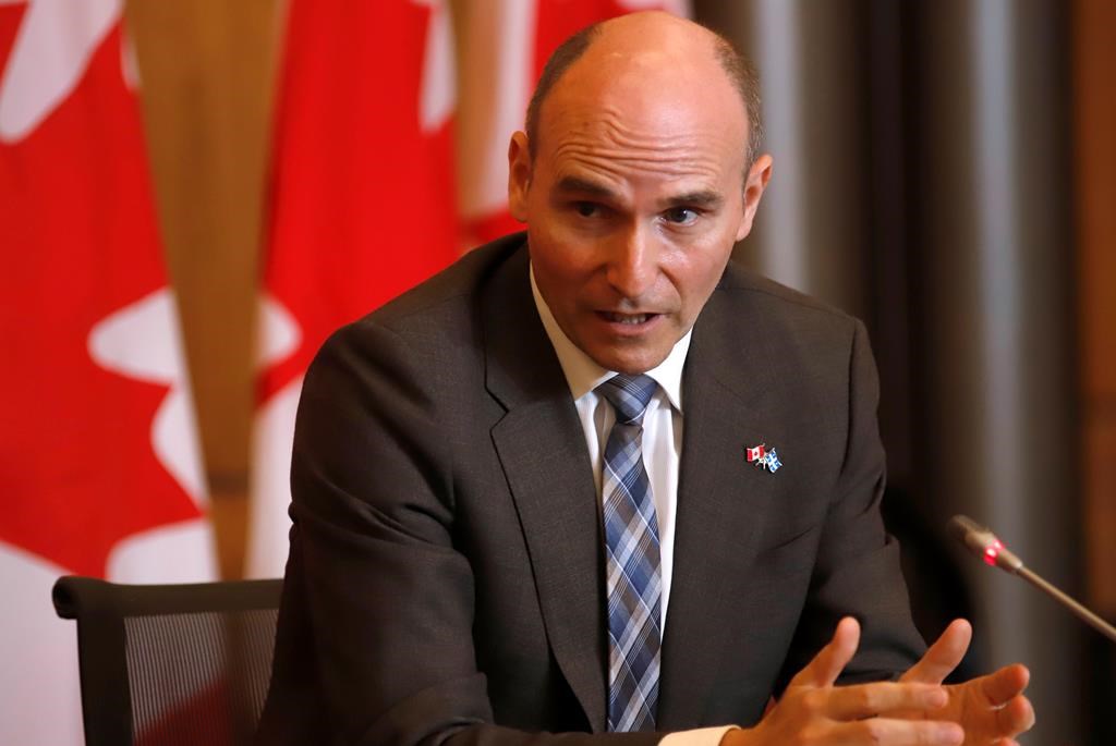 Soins de longue durée: le ministre Duclos annonce un investissement ciblé de 221 M $