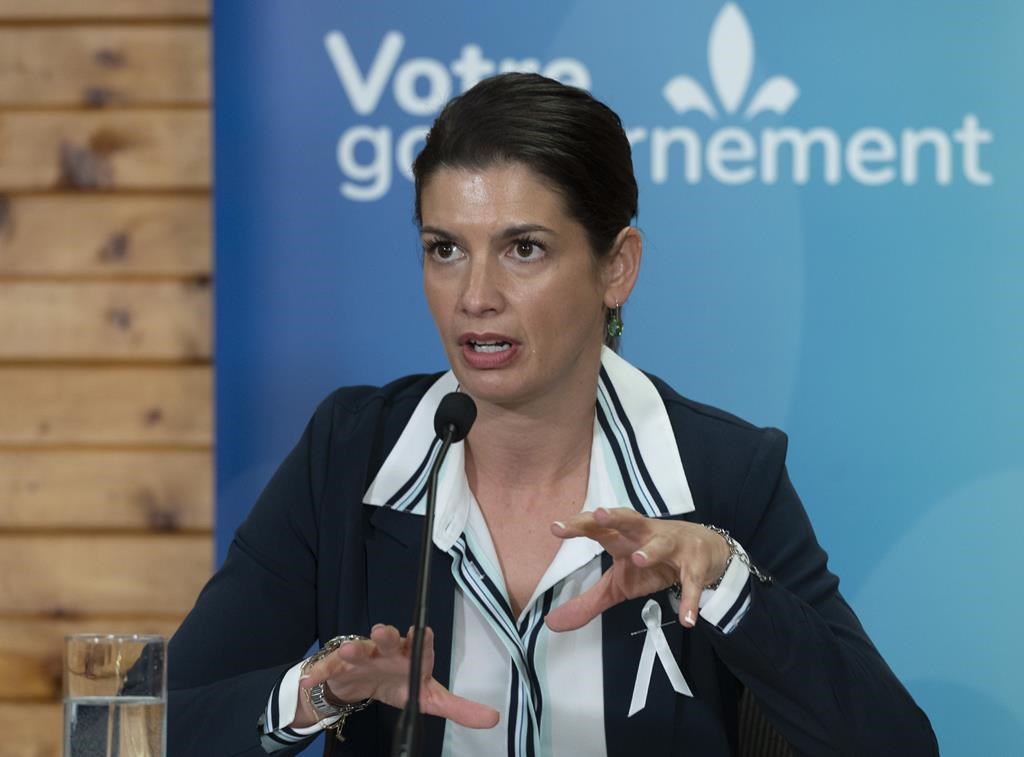 Québec annonce un investissement de 6,2 M $ à Akwesasne contre le trafic d'armes